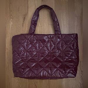 Stradivarius Quilted Maroon Tote